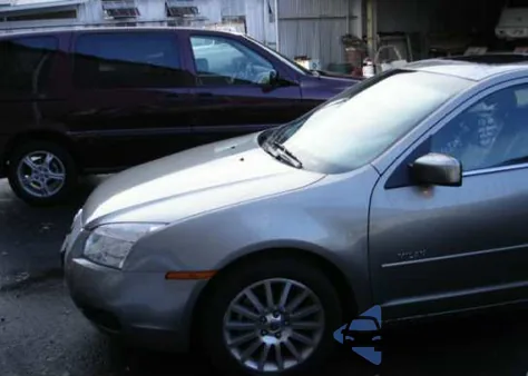 2008 Mercury Milan из США, поврежденный, VIN 3MEHM08168R638154